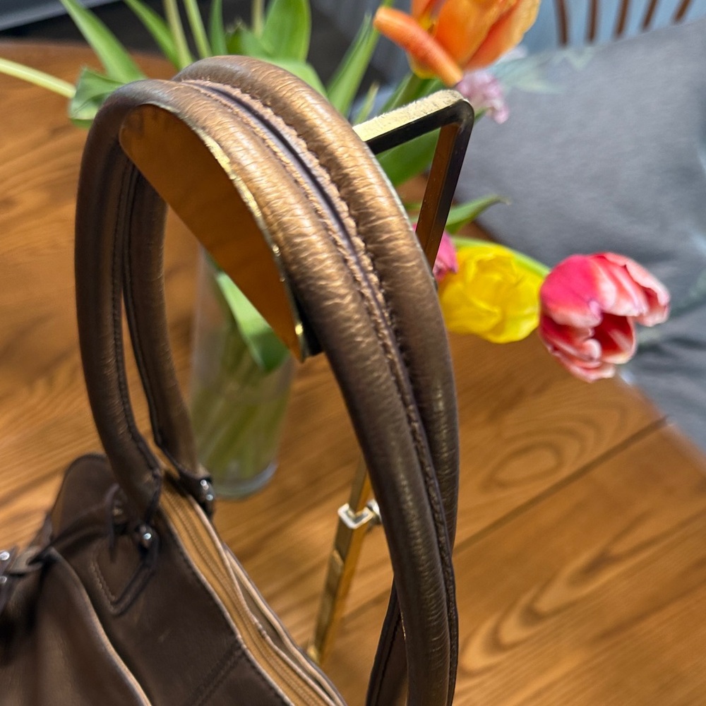 Tignanello Bronze Leather Shoulder Bag - Picture 5 of 16